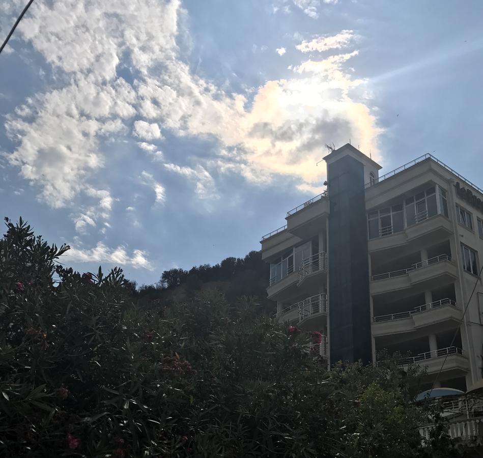 Hotel La Rosa Negra Ulcinj Esterno foto