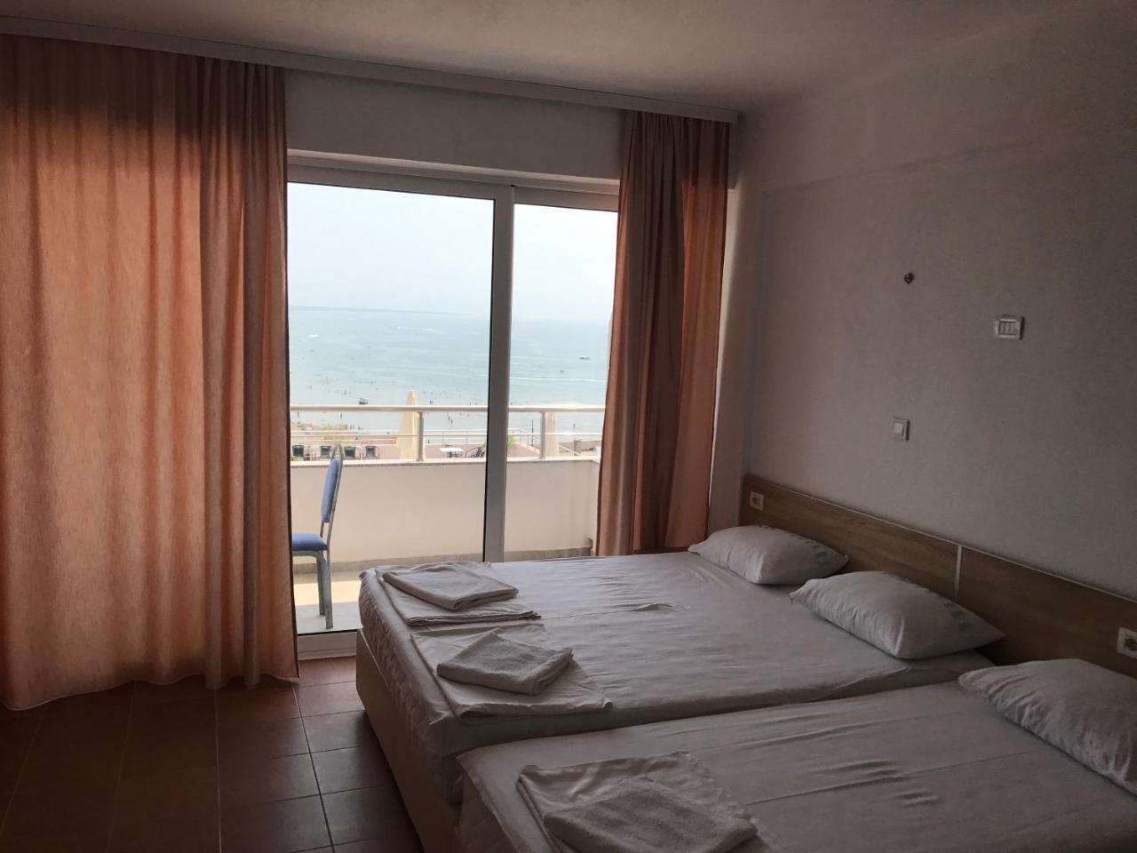 Hotel La Rosa Negra Ulcinj Esterno foto